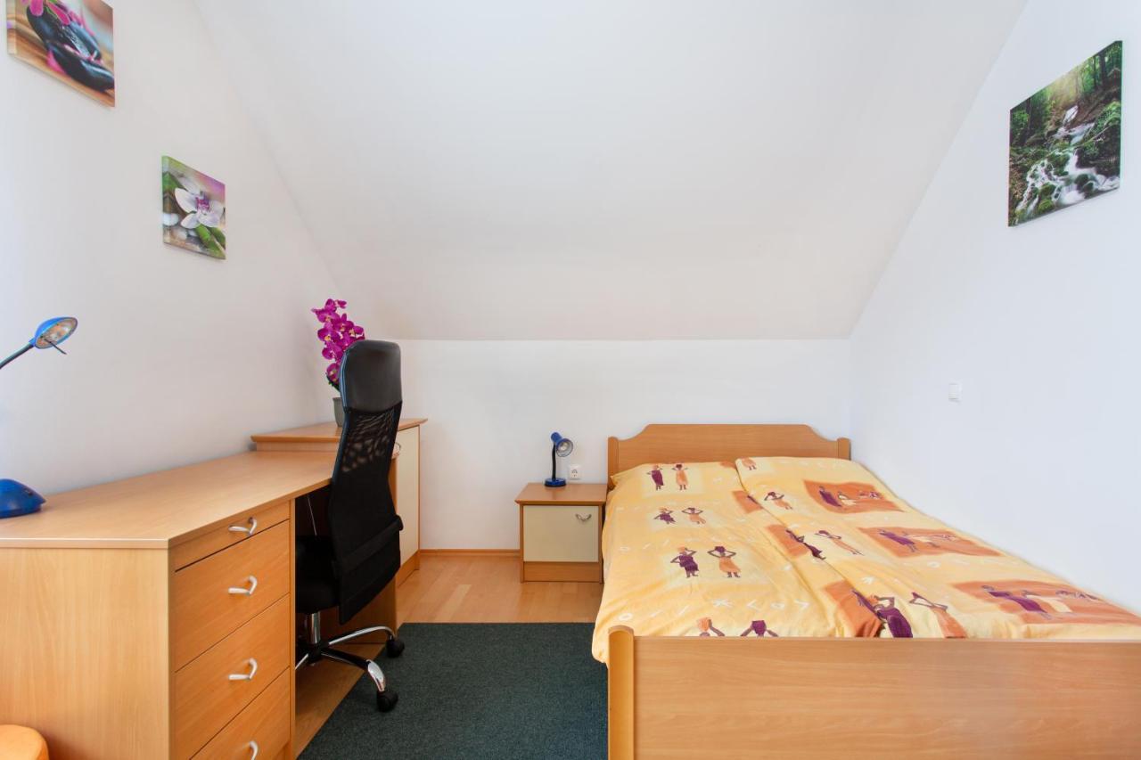 Orchid For 2, Skylight For 2
